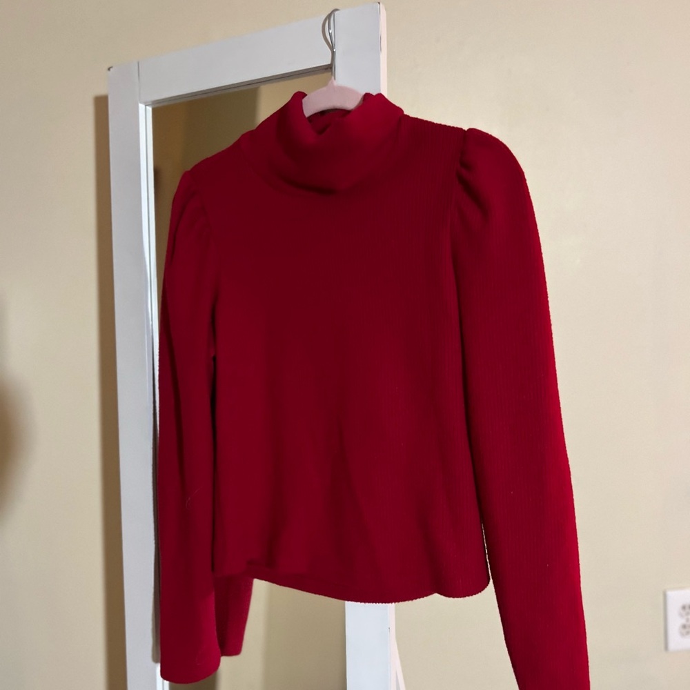 Elegant Red Women's Sweater